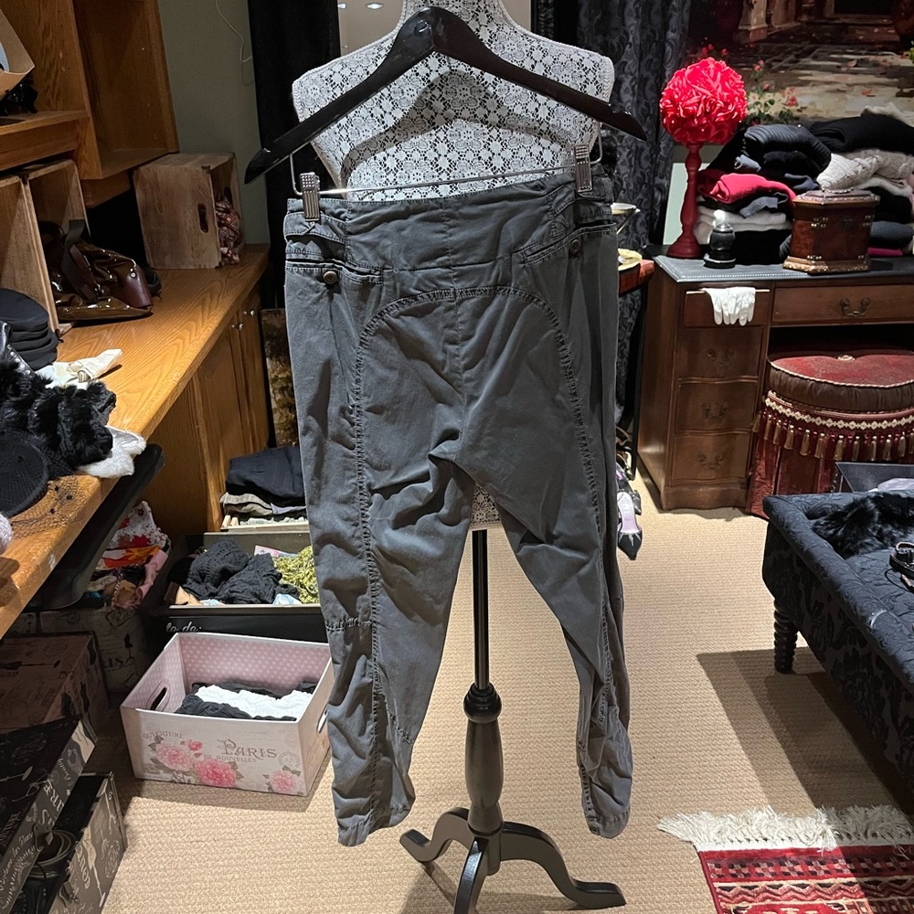 Roads Grey Jeans - Picture 4 of 7